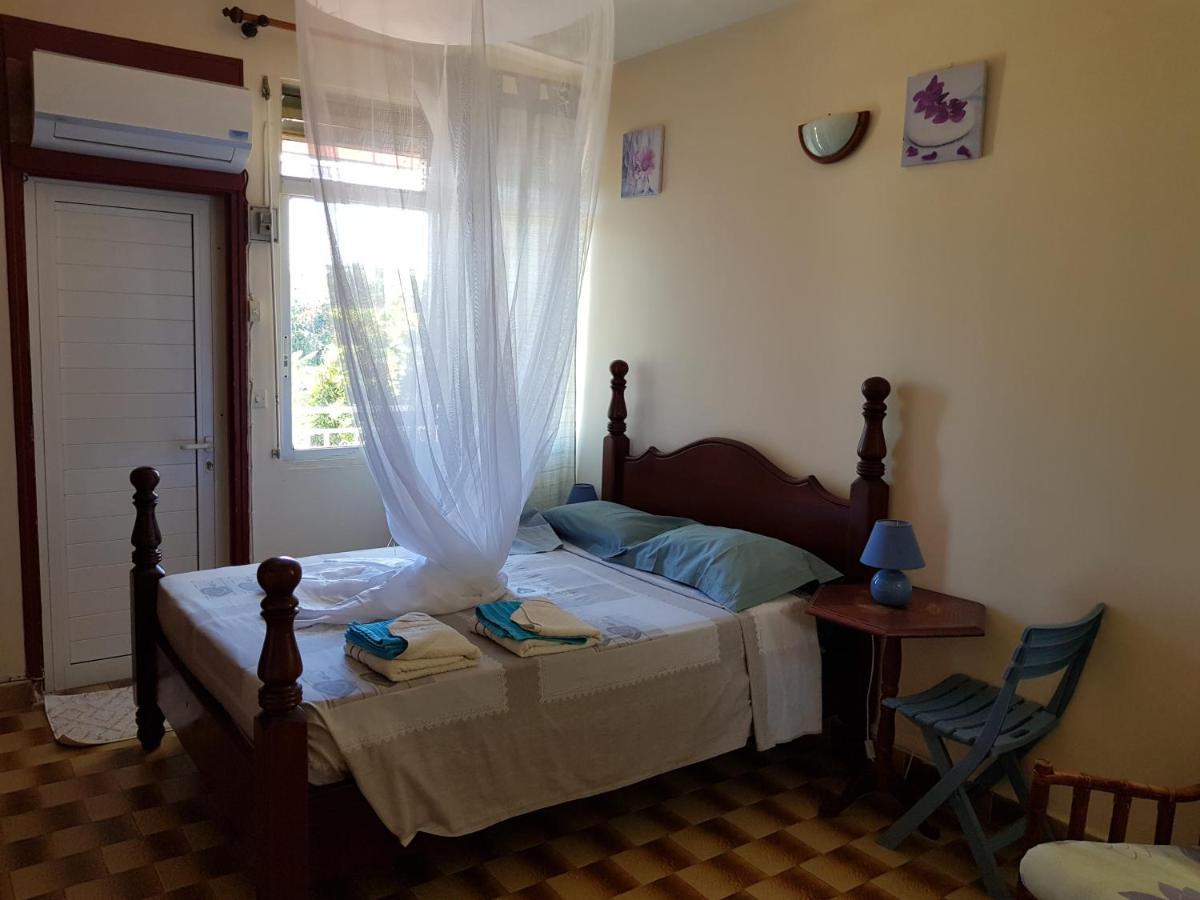 La Maison Aux Orchidees Petit-Bourg Zewnętrze zdjęcie