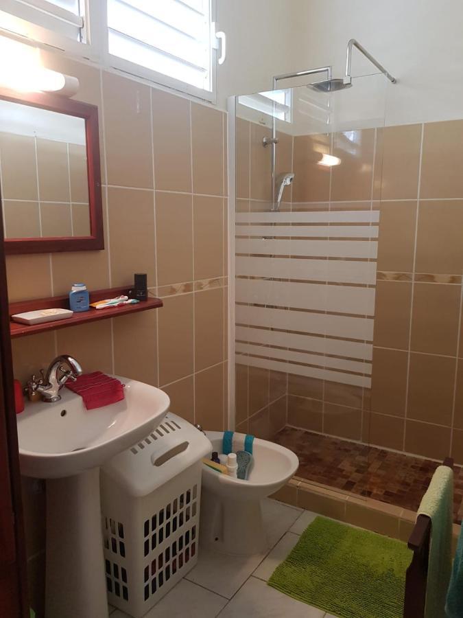 La Maison Aux Orchidees Petit-Bourg Zewnętrze zdjęcie