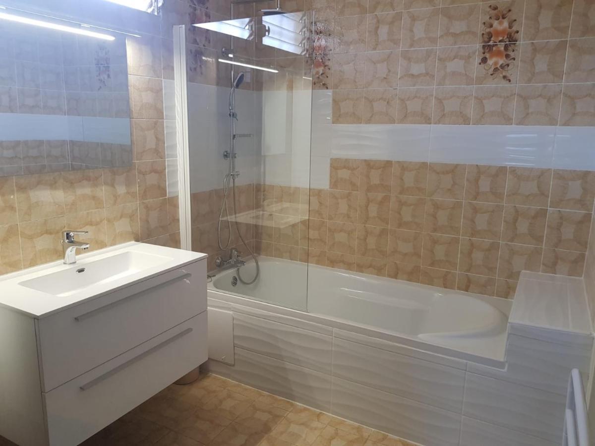 La Maison Aux Orchidees Petit-Bourg Zewnętrze zdjęcie